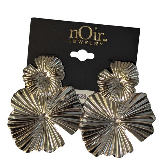 Double Gold Tone Flower Petal Earrings - Picture 1 of 5